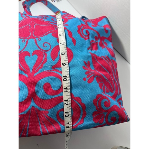 Lily Pulitzer by Estée Lauder Stylish Blue and Red Tote Bag - Picture 5 of 9
